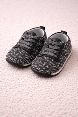 Black Yeezy Shoes - SB-06