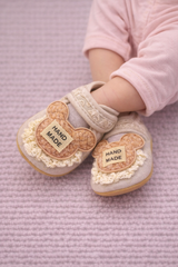 Bear Embroidered Shoes - SG-14