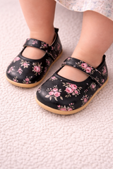 Black Floral Shoes - SG-18